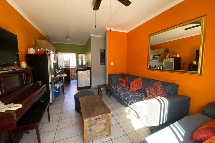 2 Bedroom Property for Sale in Vaalpark Free State